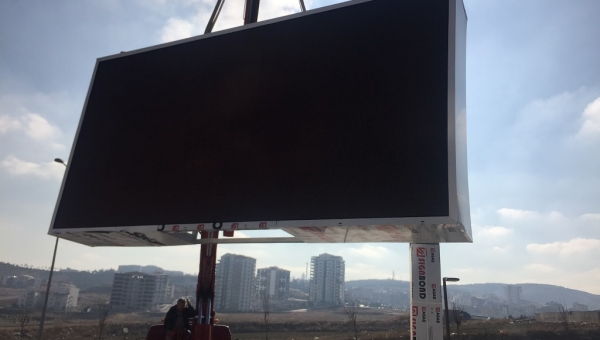 Totem Led Ekran